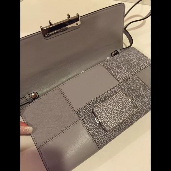 Michael Kors Cynthia lg clutch dove grey